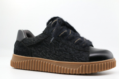 231185к-1 Чёр 33-1,34-1,35-1,36-1,37-1 Kapika П/ботинки Актив.отдых Кроссовки Иск.мат, Текстиль, ТЭП (термоэластопласт) В/О жен