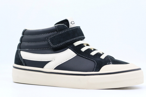 731213-1 Чёр 33-1,34-1,35-1,36-1,37-1 Kapika Ботинки Актив.отдых Кроссовки Иск.мат, Текстиль, Резина В/О Муж