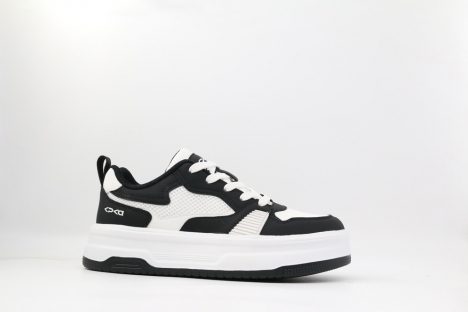 74924-1 белый-черный 36-1,37-1,38-1,39-1,40-1 Kapika П/ботинки Актив.отдых Кроссовки Иск.мат, Текстиль, ЭВА В/О Муж