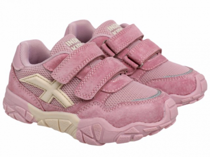 90-653N 25-2,26-2,27-2,28-2,29-2,30-2 Текстиль/отделка натуральная кожа/отделка искусственная кожа Хлопок 80%, полиэстер 20% Кроссовки 25-30