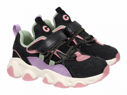 92-053R 32-2,33-2,34-2,35-2,36-2,37-2 Текстиль/отделка натуральная кожа/отделка искусственная кожа Хлопок 30%, полиэстер 70% Кроссовки 32-37