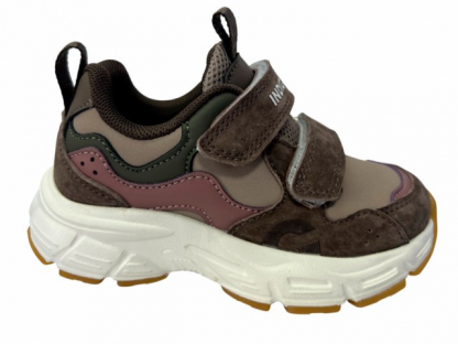 92-2070C 28-2,29-2,30-2,31-2,32-2,33-2 Текстиль/отделка натуральная кожа/отделка искусственная кожа Хлопок 30%, полиэстер 70% Кроссовки 28-33