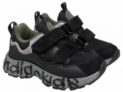 92-2070Z 28-2,29-2,30-2,31-2,32-2,33-2 Текстиль/отделка натуральная кожа/отделка искусственная кожа Хлопок 80%, полиэстер 20% Кроссовки 28-33