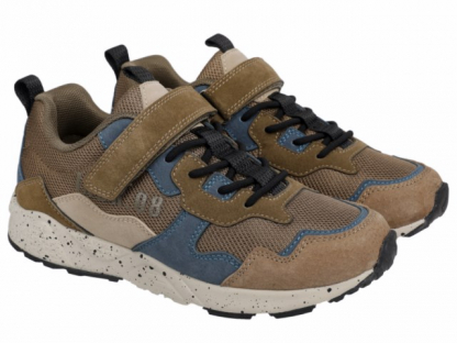 92-5050A 33-2,34-2,35-2,36-2,37-2 Текстиль/отделка натуральная кожа Хлопок 30%, полиэстер 70% Кроссовки 33-37