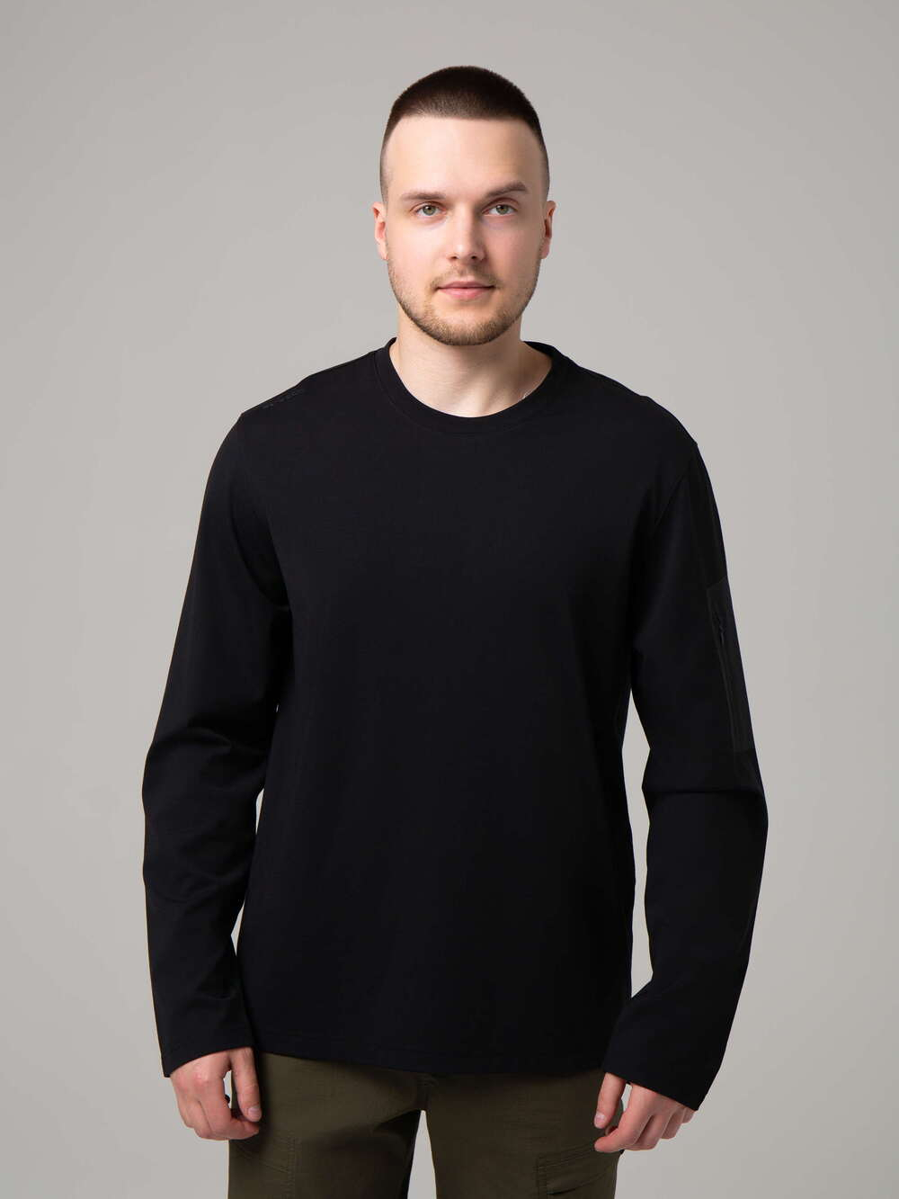 E2504-3 Чёрный